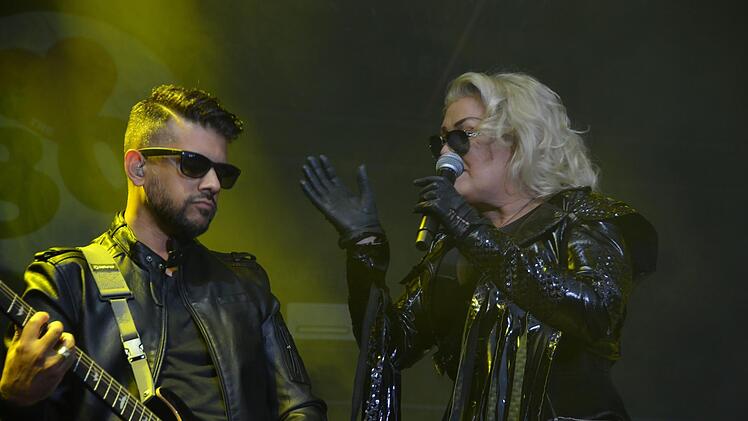 Kim Wilde - eine Ikone der 80er Jahre - genoss den Auftritt in Bad Bocklet. Peter Rauch