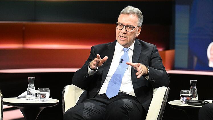 Energie-Experte Frank Umbach warnte vor h&ouml;heren &Ouml;l- und Gaspreisen als Folge des Kriegs im Nahen Osten.