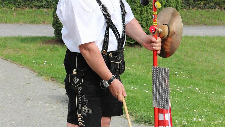 Ein "Straßenfeger" aus "Rädlsa" in seinem Element.