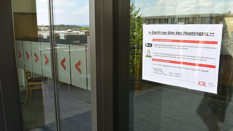 Landkreis Kitzingen: Klinik erweitert Besuchszeiten - und führt weitere neue Regelungen ein