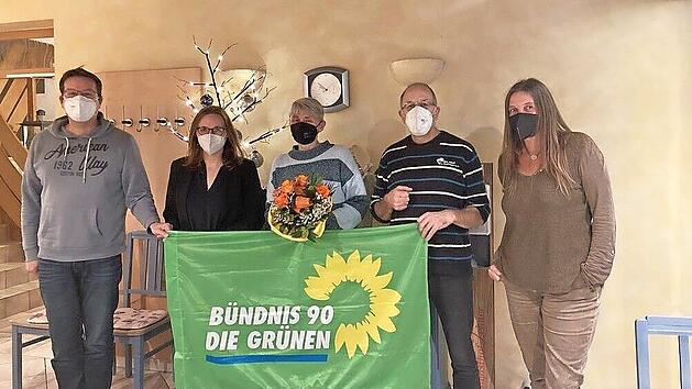 Der neue Vorstand des Ortsverbands der Grünen mit Martin Distler (von links), Lisa Badum, Simone Meyer, Francois Gaborieau und Andrea Rommeler