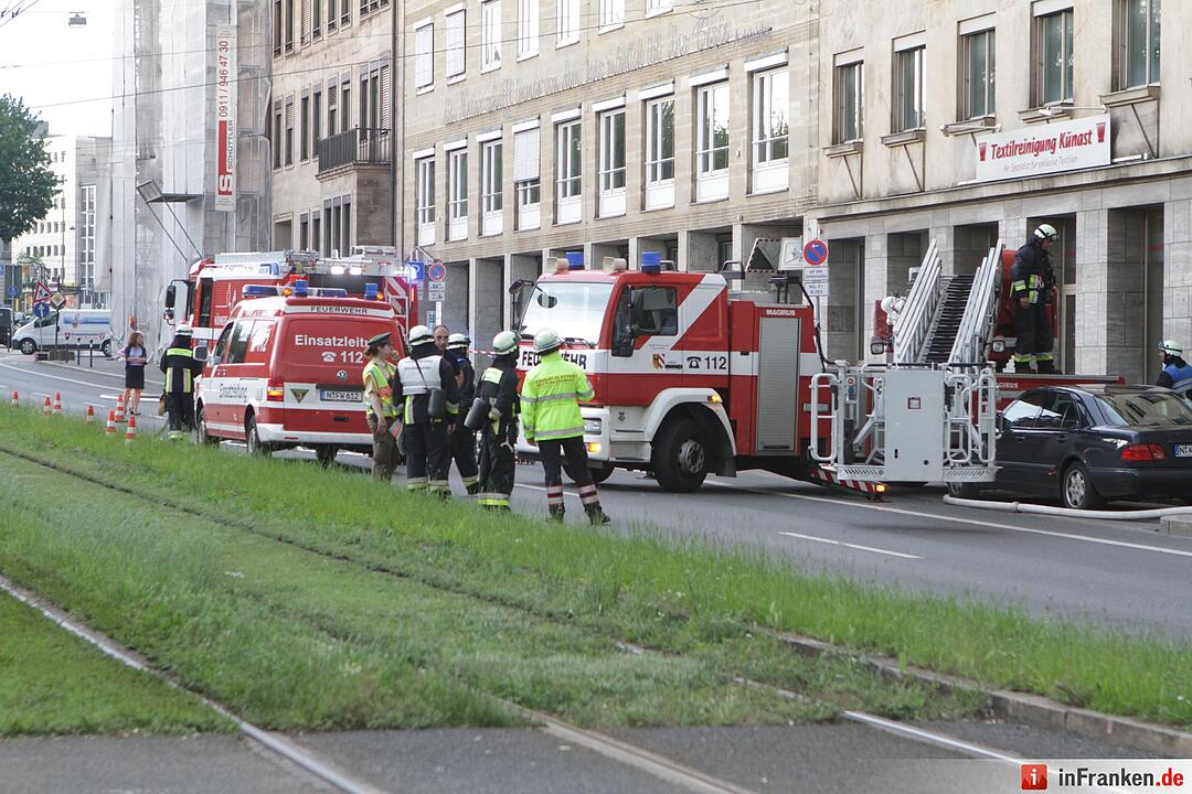 Feuerwehreinsatz nach Blitzeinschlag in Nürnberg