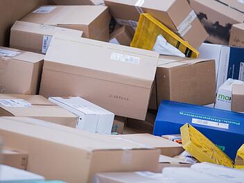 Polizei-Einsatz in Ansbach: Paket aus Prag wirkt verdächtigt Polizei-Einsatz in Ansbach: Paket aus Prag wirkt verdächtigt