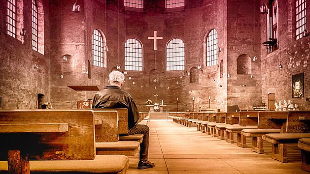 Symbolbild: Kirche, Gottesdienst