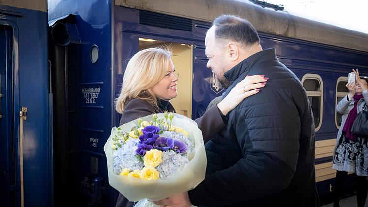 Bundestagstagspr&auml;sidentin Kl&ouml;ckner reist in die Ukraine