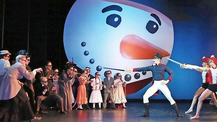 Mark McClains Fassung des Tschaikowsky-Balletts "Der Nussknacker" war der Quoten-Hit im Landestheater in der zu Ende gehenden Saison.  Foto: Henning Rosenbusch