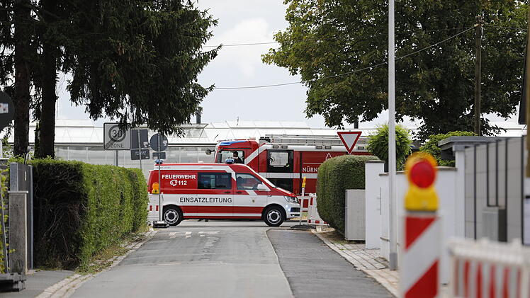 Gasleitung bei Bauarbeiten beschädigt: Feuerwehr in Nürnberg im Einsatz