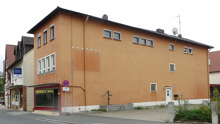 Der Umbau dieses Hauses zu Wohnungen für anerkannte Flüchtlinge muss weiter verschoben werden.Richard Sänger