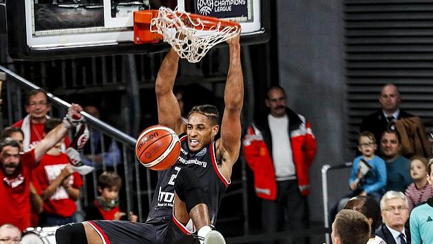 Augustine Rubit in Aktion Foto: Daniel L&ouml;b