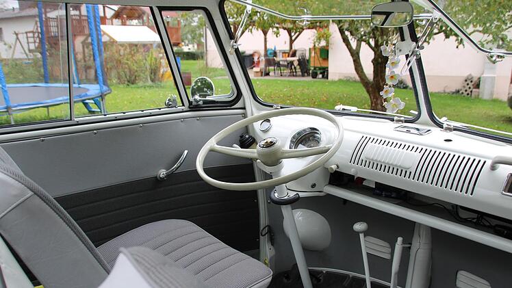 Auch das Innere des T1 erscheint so neu, als sei der VW-Bus gerade erst vom Werk ausgeliefert worden.Matthias Einwag