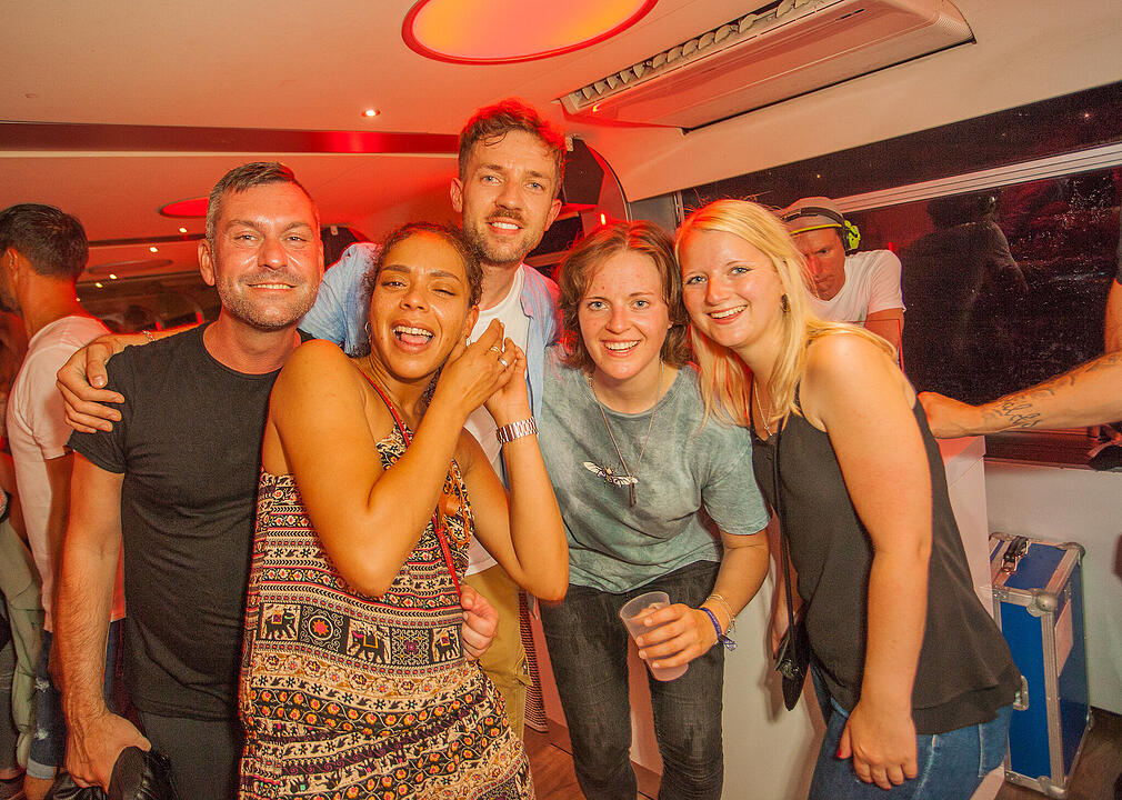 Bayern 3 Partyschiff in Fürth