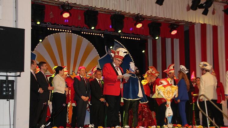 Auch politische Prominenz war erschienen. Foto: Veronika Schadeck