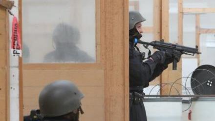 Großübung der Bundespolizei in Mainleus. Foto: Barbara Herbst