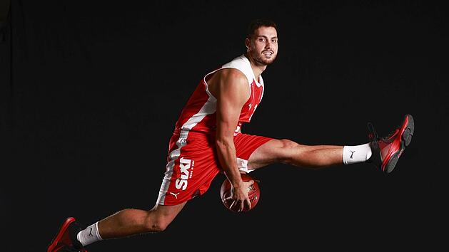 F&uuml;r Chase Fieler ist Bamberg die vierte Station in Europa. Daniel L&ouml;b