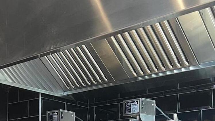 Nürnberg: Big Gemüse Döner feiert "unglaubliche" Eröffnung - neuer Dönerladen mit besonderem Ambiente