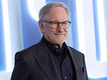 Steven Spielberg glaubt, dass Aliens auf der Erde leben: "Vielleicht waren sie schon immer hier".
