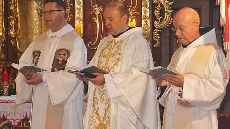 Gottesdienst zum Abschied von Pater Stanislaus. Foto: Marion Eckert