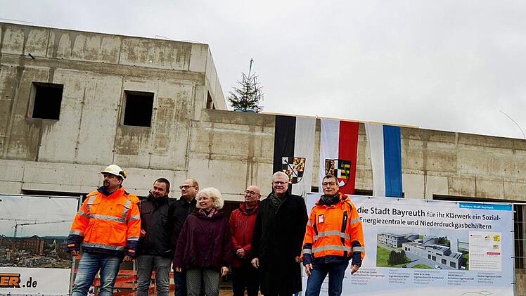 Bayreuth: Rohbauten von Sozialgebäude und Energiezentrale des Klärwerks fertiggestellt