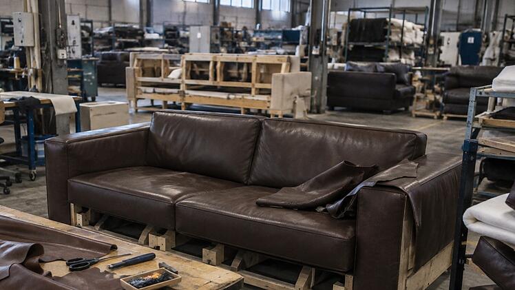 Polsterm&ouml;belfabrik, Couch, Sofa, Ledercouch, Ledersofa, Wohnzimmer