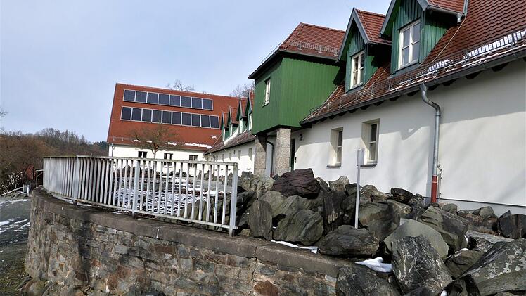 In einem ersten Bauabschnitt soll am Jugendtagungshaus Wirsberg 2019/20 ein behinderten- und familiengerechter Erweiterungsbau mit 14 Betten links unterhalb der Terrasse mit Kosten von 895 000 Euro verwirklicht werden. Werner Reißaus