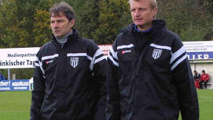 Der Sander Trainer Erwin Albert (links) und sein Assistent Matthias Bayer  dürfen sich auf attraktive Gegner in der Bayernliga freuen.