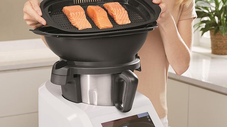 Früher Black-Friday-Deal bei Lidl: Diese günstige Küchenmaschine macht dem Thermomix Konkurrenz