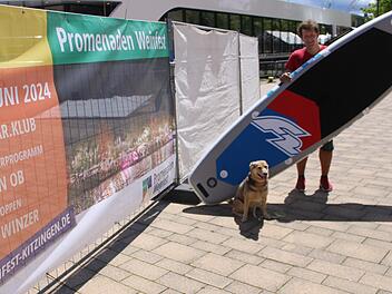 Kitzingen l&auml;dt zu 65. Promenadenweinfest ein - mit Live-Musik, Feuerwerk & Co.