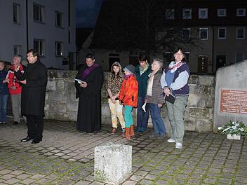 Bei der Gedenkfeier in Ebelsbach