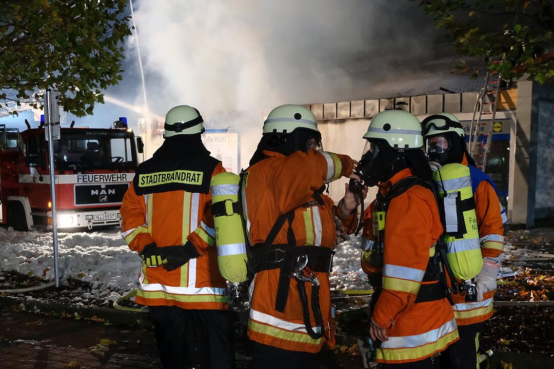 Nürnberg: Lidl brennt