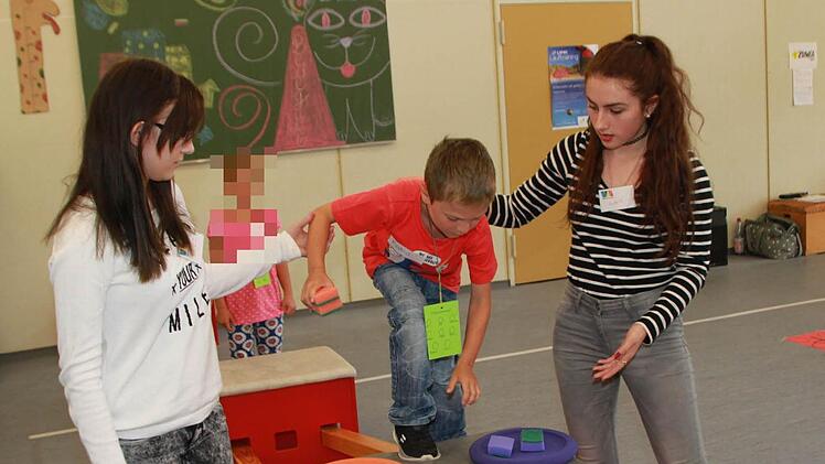 Bewegungspiele kamen gut an bei den Kindern. Foto: Heike Beudert