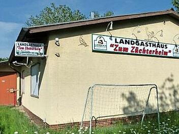 Was geschieht mit dem schmucken Züchterheim? Das ist eine Frage, die es zu klären gilt.  Foto: Lothar Weidner