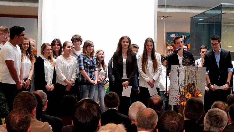 Begrüßung der Gäste durch die SMV Foto: Johanna Blum