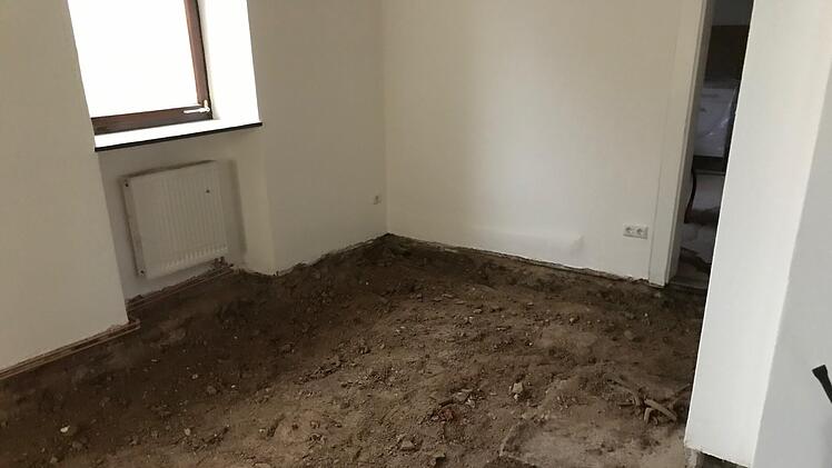 Das Nebenzimmer ohne Boden. Foto: Harald Hofmann