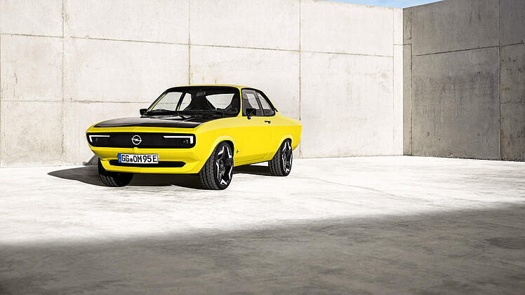 Opel hat einen seinem Konzeptauto Manta GSe ElektroMOD den internationalem Deutschen PR-Preis 2022 gewonnen.