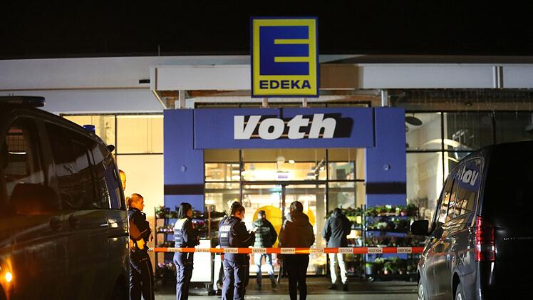 Jugendlicher bei Streit in Supermarkt tödlich verletzt