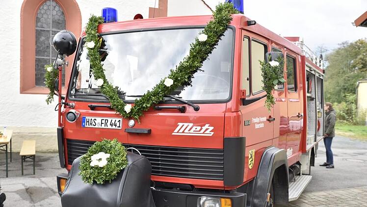 Mit einem neuen Löschfahrzeug, das gebraucht erworben wurde,   ist  jetzt  die Löschgruppe Römershofen der Feuerwehr Königsberg ausgestattet.Gerold Snater