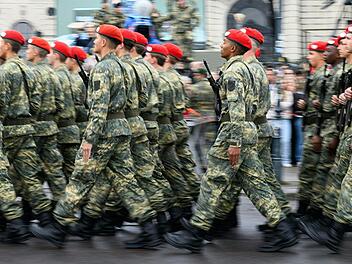 Verfassungsurteil zu Armee-Haartracht in &Ouml;stereich