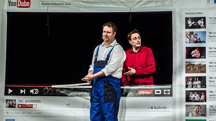 So feiert das Trio "TBC" die offizielle Premiere seines neuen Programms "Aller Unfug ist schwer" im Coburger Kongresshaus.