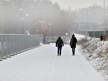 Die Bewohner der Natosiedlung kämpfen seit langem für mehr Durchlässigkeit Richtung Osten und Norden. Der Erfolg lässt auf sich warten. (Fotos: Ronald Rinklef)