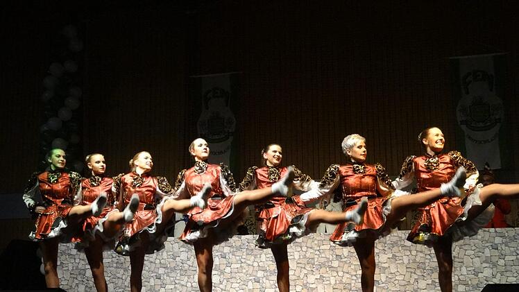 Nüdlinger Tanzgarde Foto: Pierre Strecker