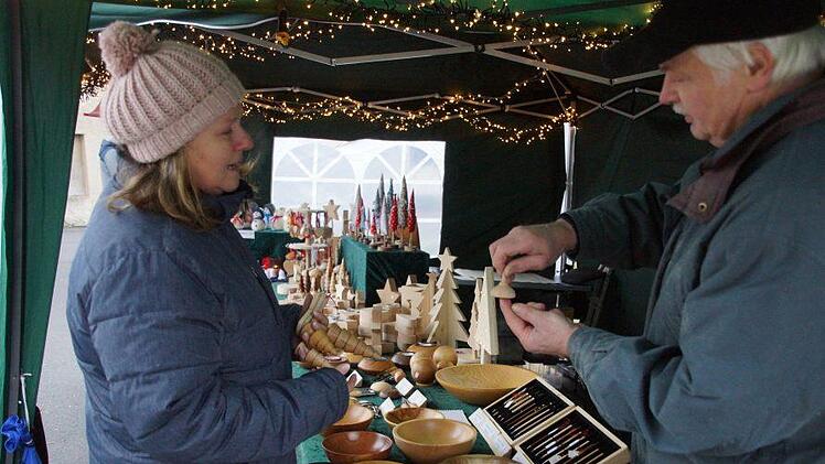 Weihnachtsmarkt in Großwenkheim. Anton Then