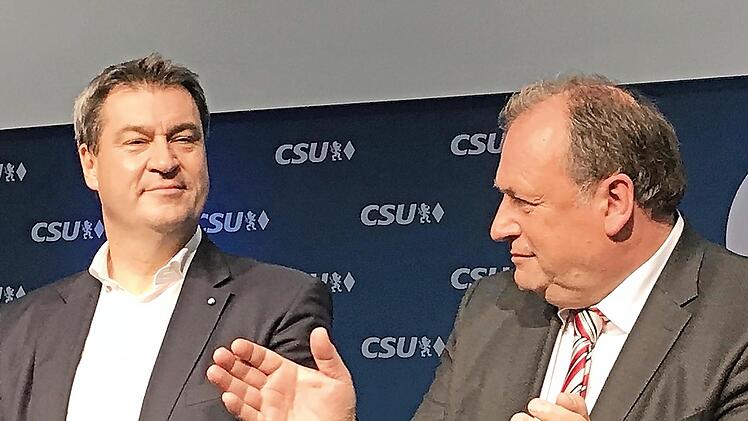 Walter Nussel (rechts) ist als Beauftragter für den Bürokratieabbau ein wichtiger Parlamentarier für Markus Söder.