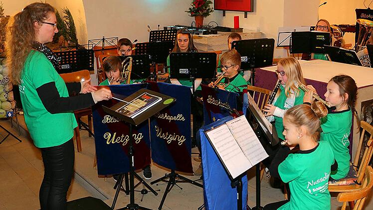 Die "Nussominis" hatten ihren ersten Auftritt beim Adventskonzert.Gerd Klemenz