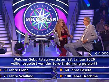 "Kommen Sie mir bitte nicht zu nahe", warnte G&uuml;nther Jauch: Kandidatin Sylvia Schindler hatte pl&ouml;tzlich ihren Platz verlassen.