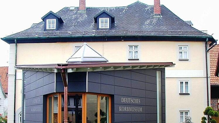 Das Deutsche Korbmuseum in Michelau pr&auml;sentiert auf rund 850 m&sup2; fast 2.000 Exponate und macht die lokale Flechttradition anschaulich erlebbar.