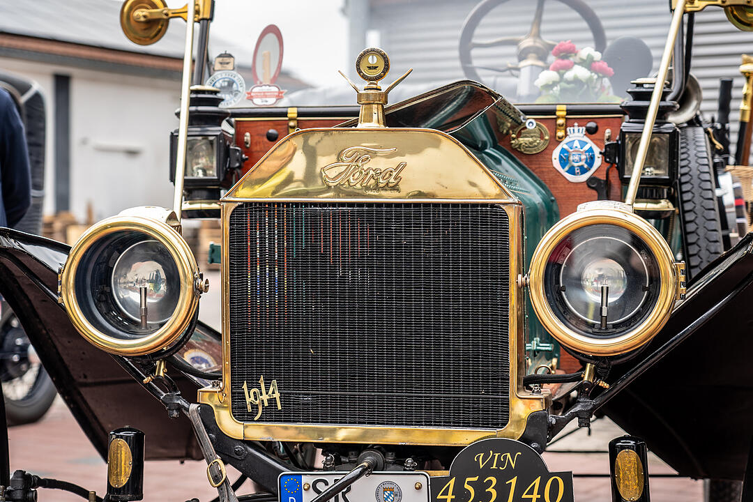 Einzigartige, historische Automobile aus der Vorkriegszeit konnten bewundert werden!