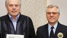 Die besten Schützen: Theo Ankenbrand (links) und im Namen der KSK-Mannschaft Herbert Baus.