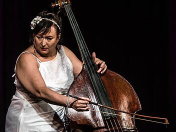 Lizzy Aumeier gastierte im "Schwarzen Bären". Foto: Jochen Berger