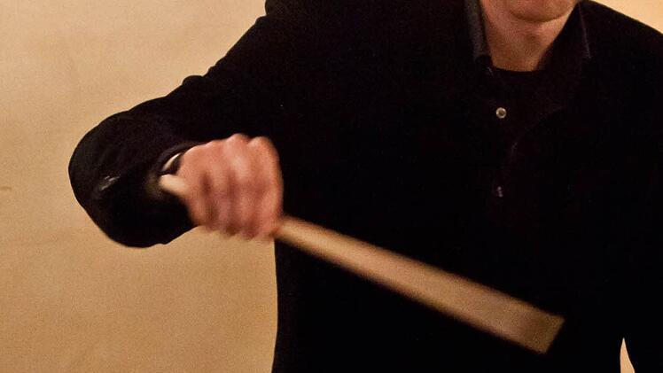 Der Saxofonist Till Martin gastierte mit seinem Quartett im Ratskeller. Am Schlagzeug: Bastian Jütte.Foto: Jochen Berger