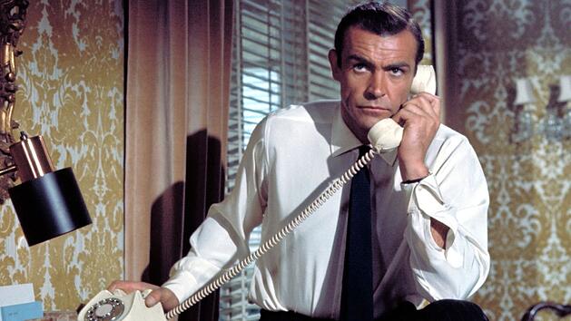 Einer der besten Auftritte von 007: In ""James Bond 007: Liebesgr&uuml;&szlig;e aus Moskau" spielte Sean Connery zum zweiten mal den britischen Geheimagenten.